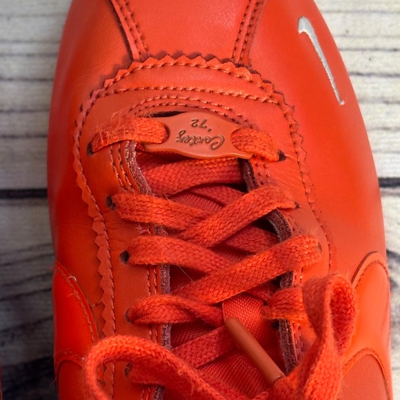 Nike Cortez Sneakers Retro Orange VTG Style Size 9 Women’s Tennis Shoes - Picture 16 of 16